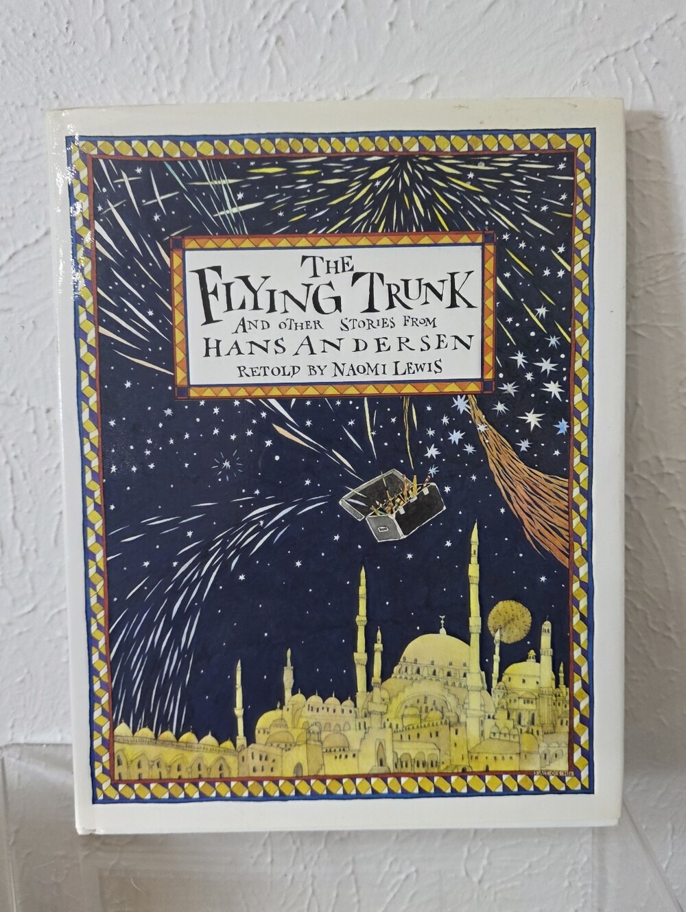 The Flying Trunk and Other Stories Hans Andersen 1986 HC DJ Naomi Lewis 1st Ed